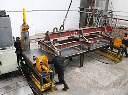 Изготовление металлоконструкций резервуаров РВС-1000 на заводе 