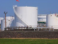 Белорусские трубопроводы и склады нефтепродуктов работают с российскими компаниями.